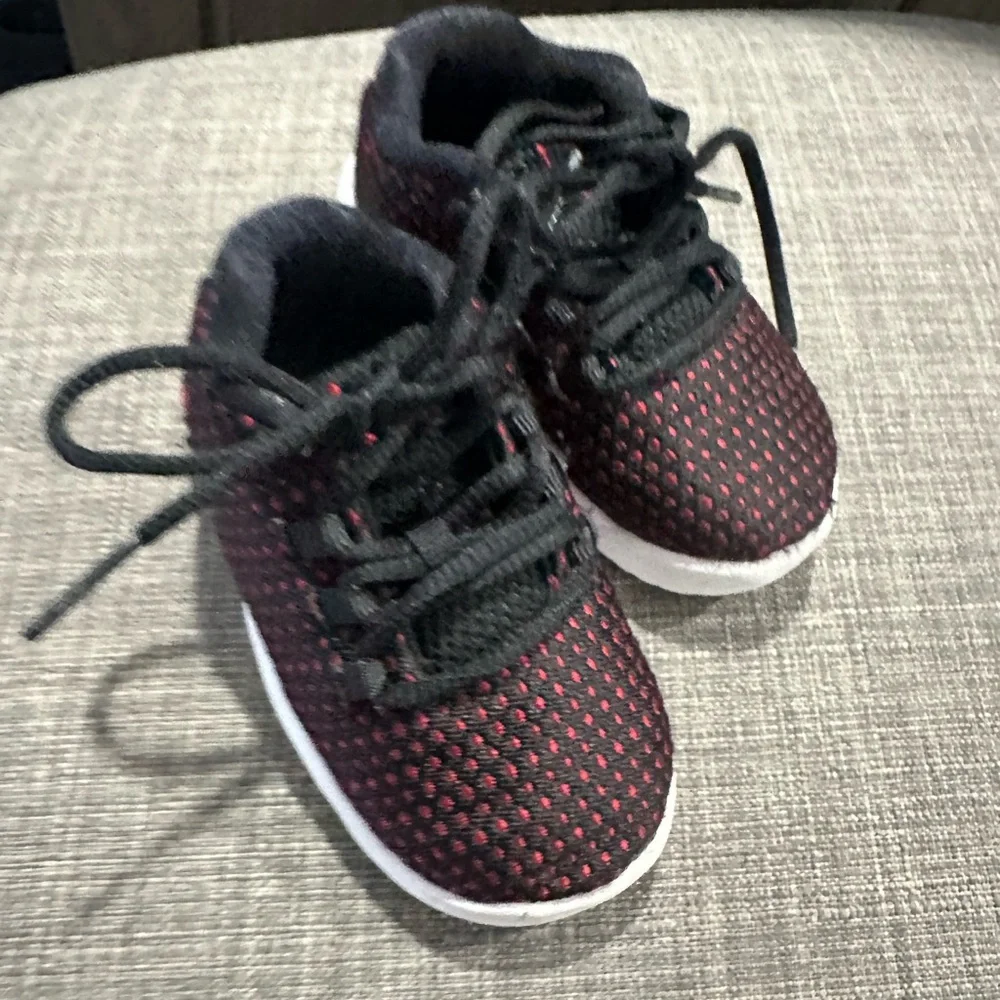 Bay Jordan’s - Picture 2 of 2